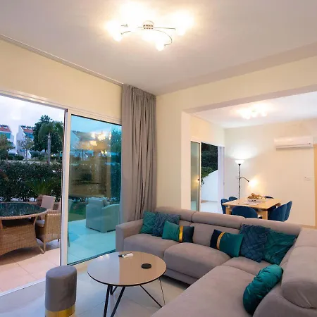 Bay View Gardens By Trulycyprus Apartment *